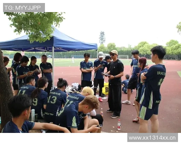 杭州飞盘队个人能力深度对比与战术分析探讨 杭州飞盘队个人能力深度对比与战术分析探讨